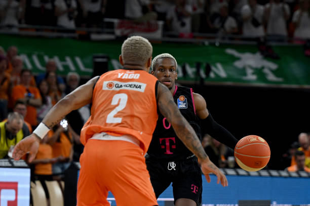 时收紧的网 时收紧的网