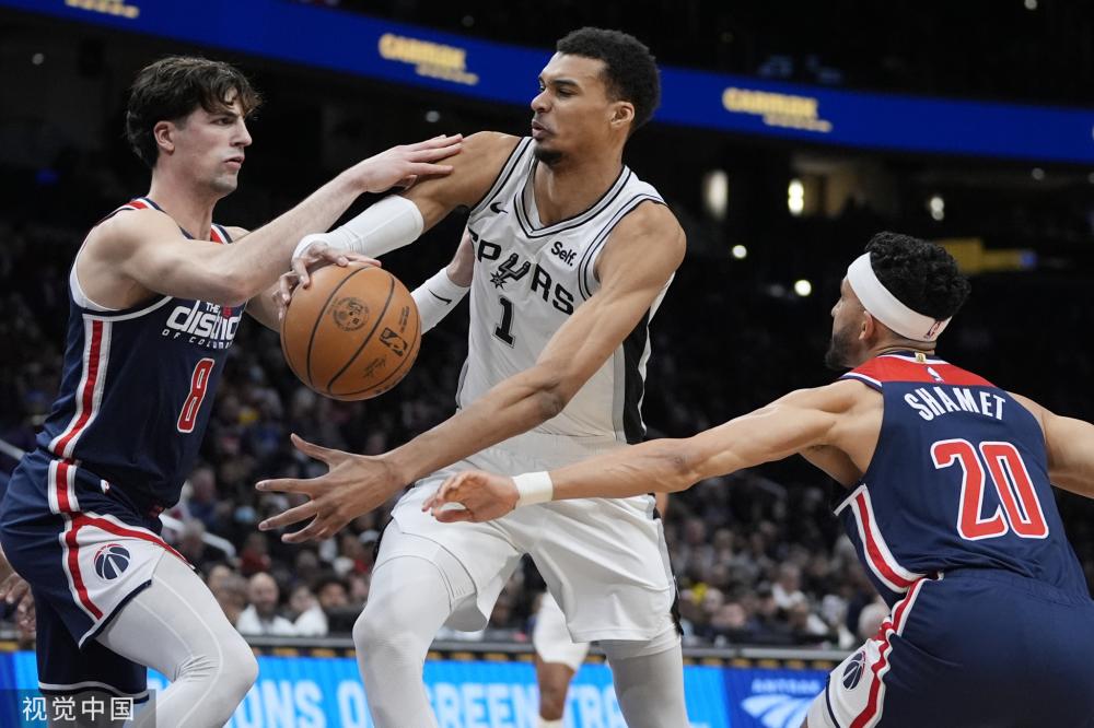 而与此同时 而与此同时