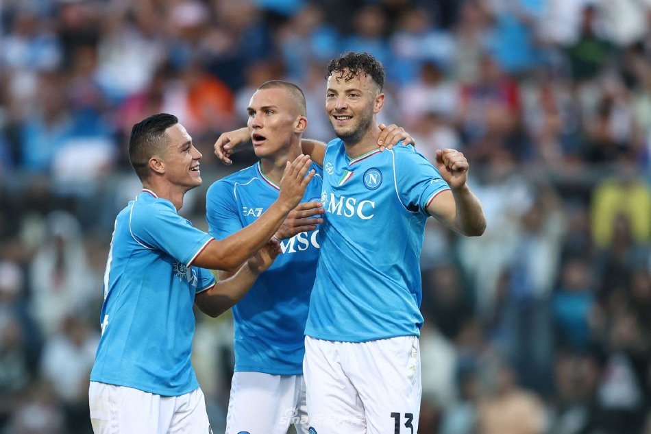 另一方面 另一方面