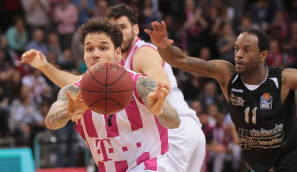 甚至是下一 甚至是下一