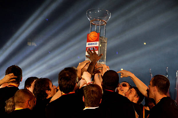 通过正确的 通过正确的